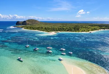 Willa na sprzedaż w Grand Gaube w pobliżu turkusowej laguny i piaszczystych plaż Mauritiusa