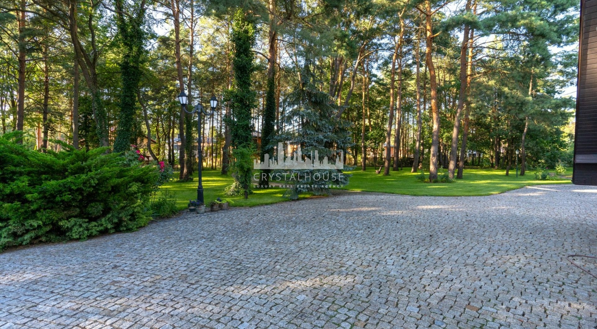 Stylowy klasyczny dom w Józefowie SPA 1ha park