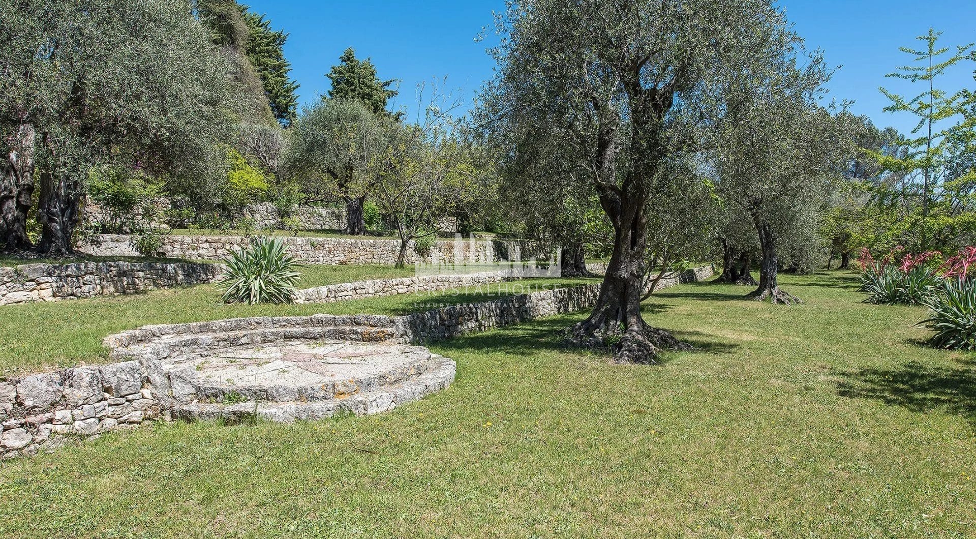 Francja, Châteauneuf-Grasse