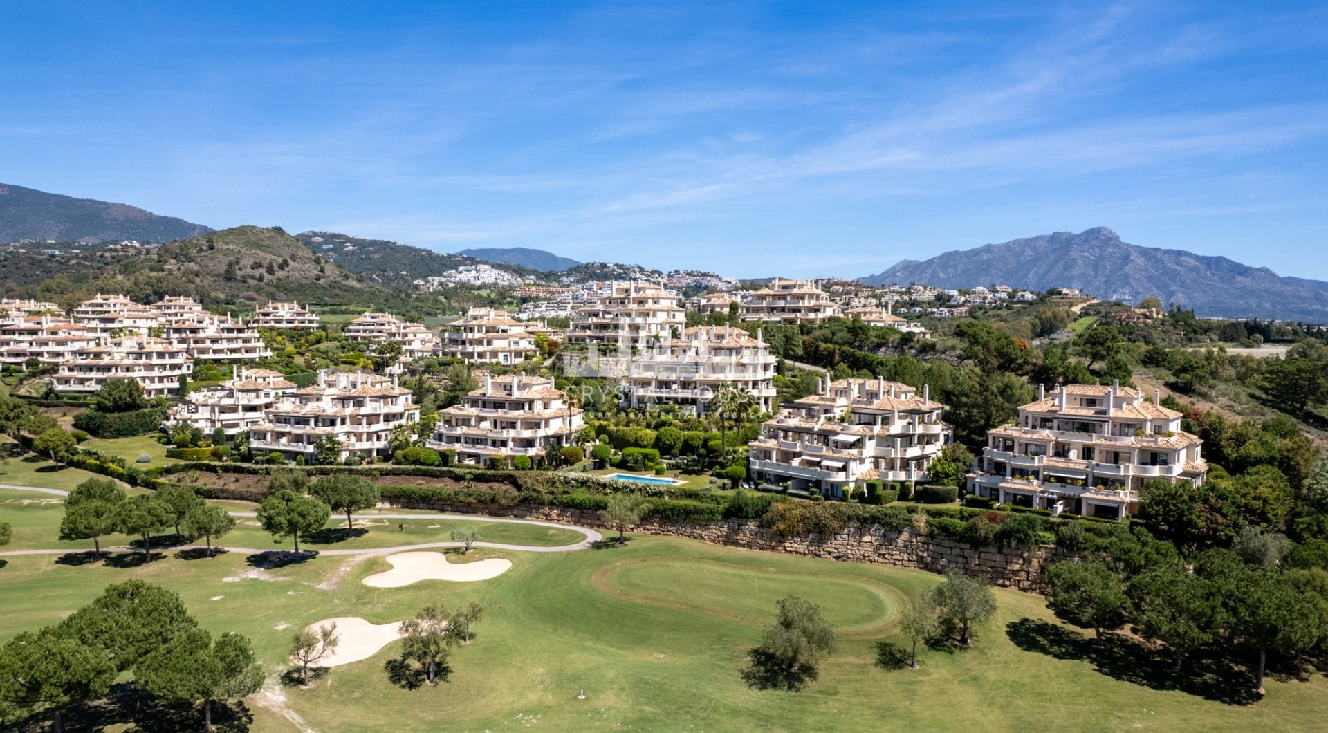 Apartament przy polu golfowym w ekskluzywnym kompleksie Capanes del Golf!