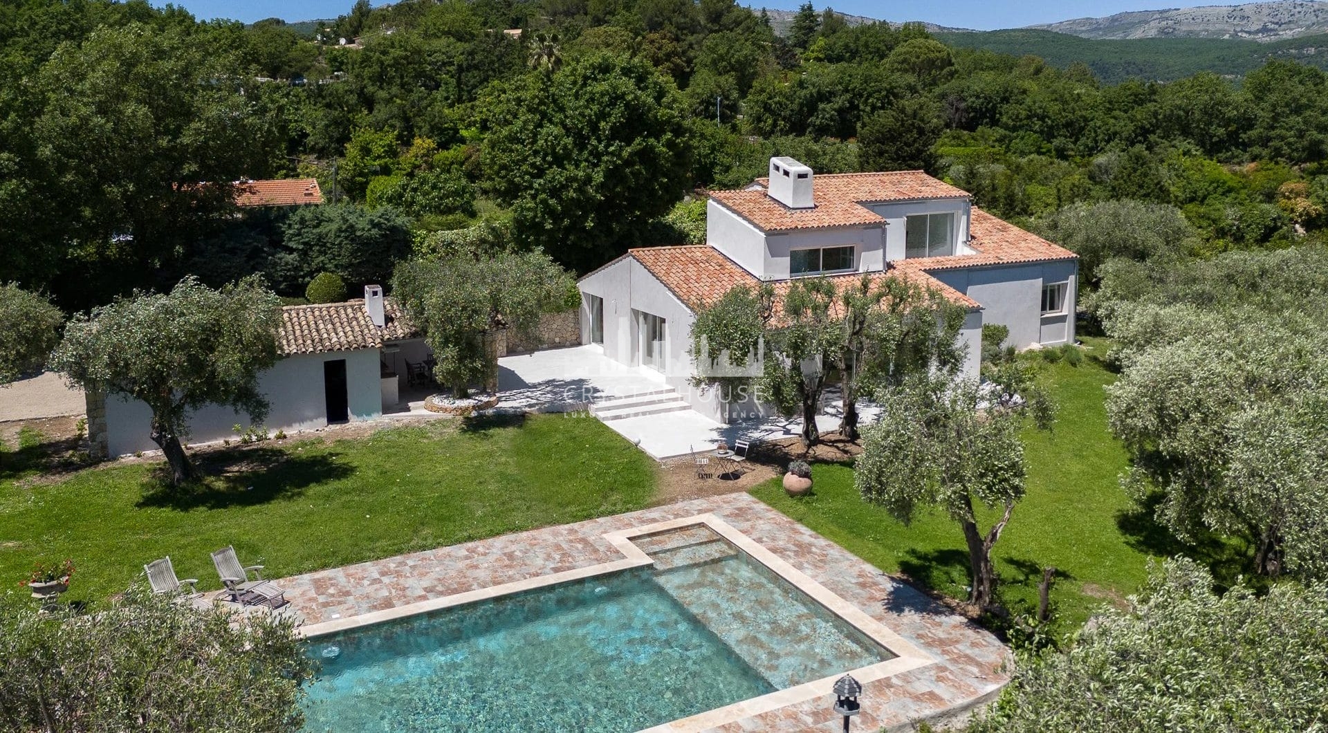 Francja, Châteauneuf-Grasse