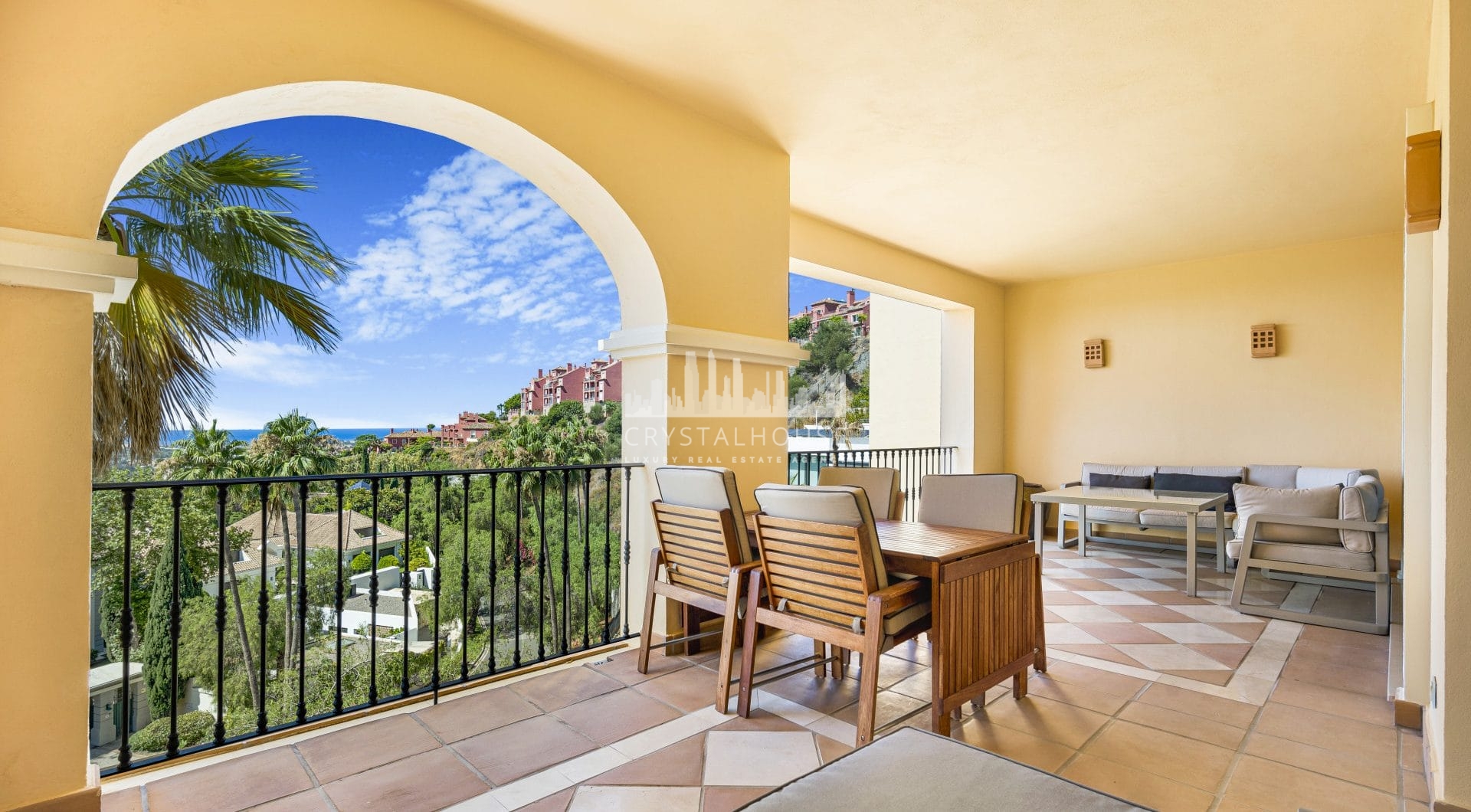 Wspaniałe dwupokojowe, południowe mieszkanie w zamkniętym kompleksie mieszkaniowym Buenavista II, La Quinta, z panoramicznym widokiem na morze
