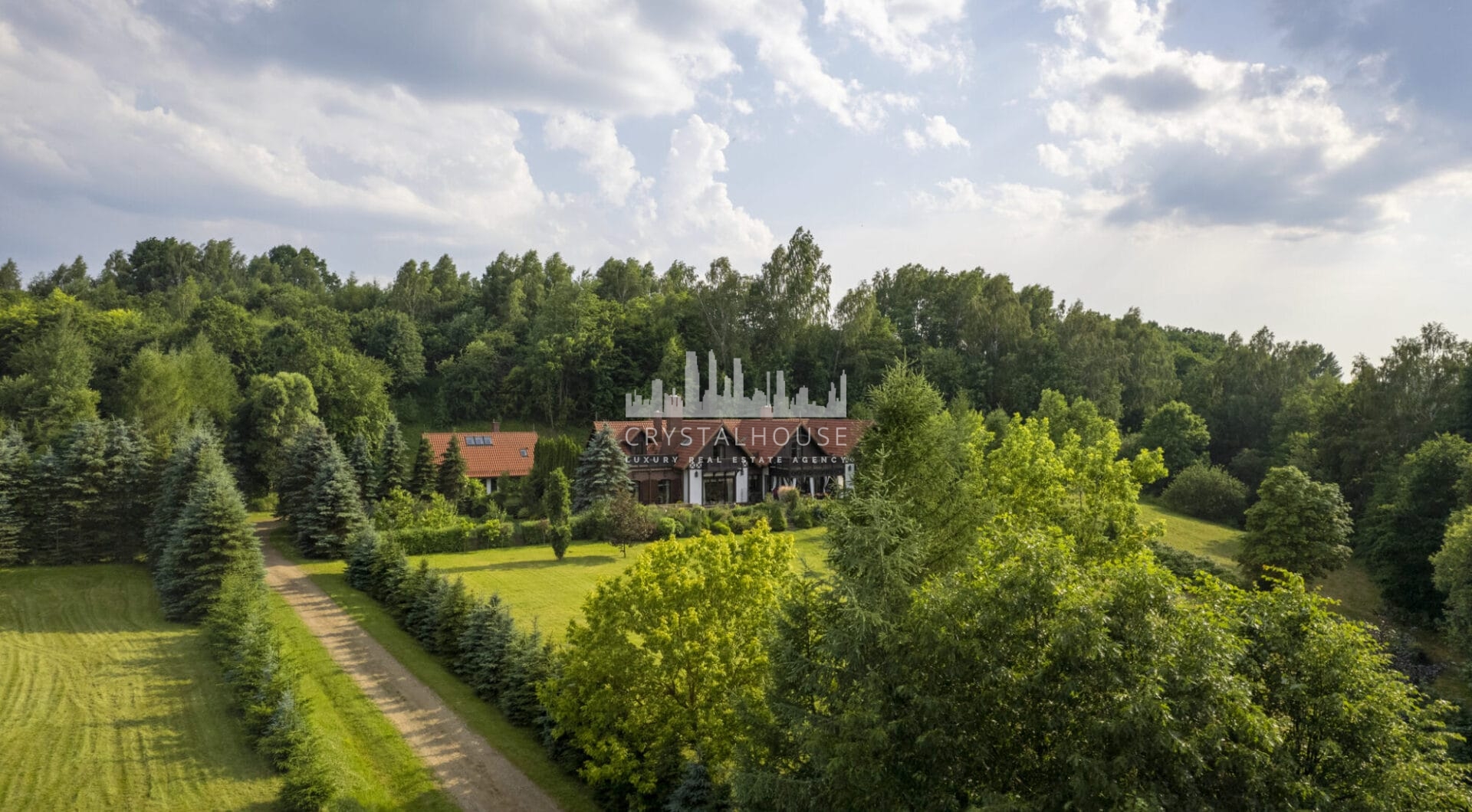 UNIKALNA REZYDENCJA NA WARMII