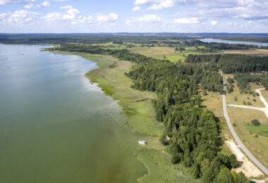 1h Teren z linią brzegową j. TAŁTY na Szlaku WJM