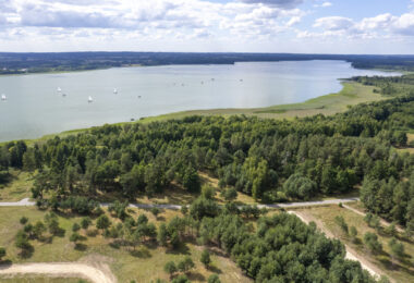 1h Teren z linią brzegową j. TAŁTY na Szlaku WJM