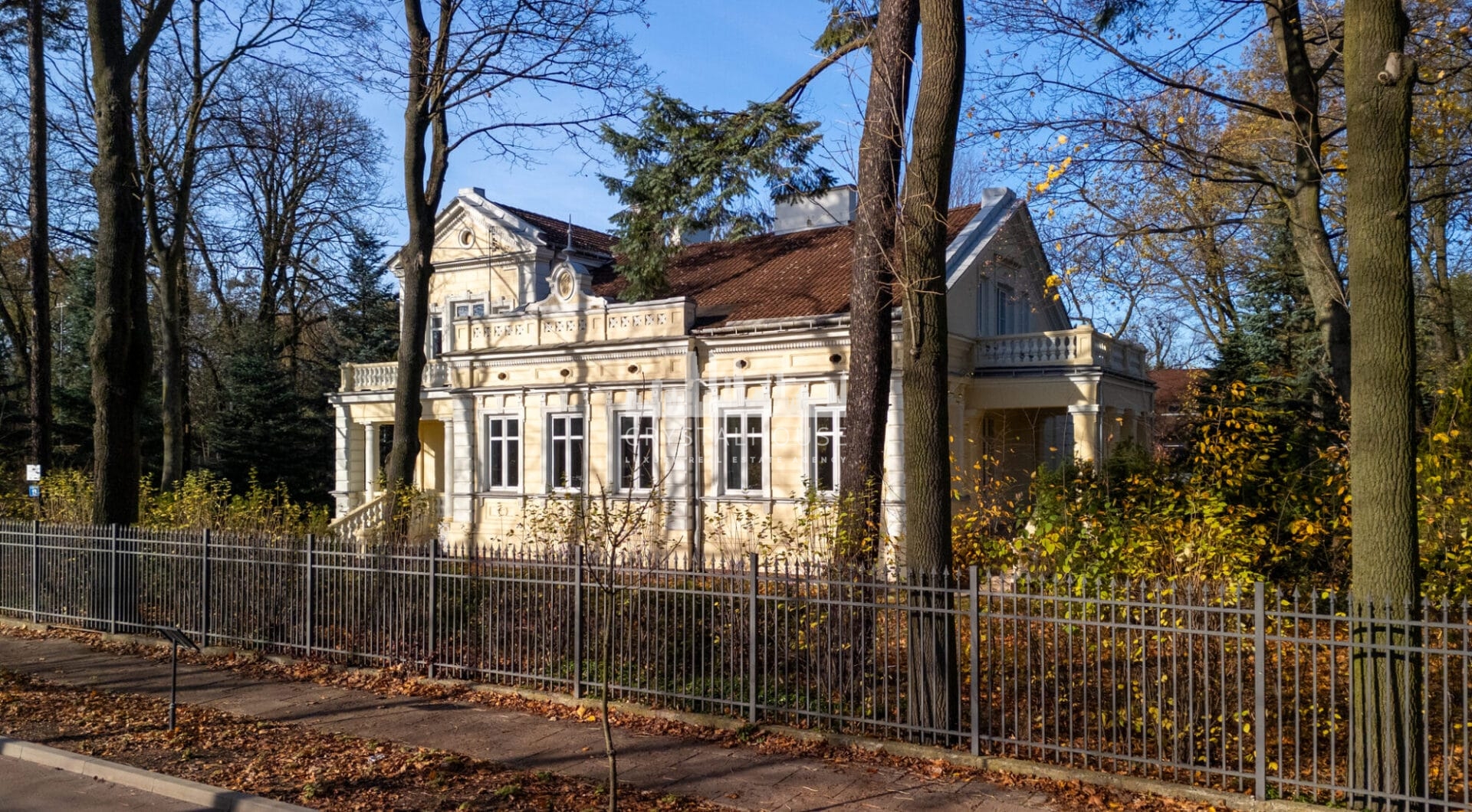 Zabytkowa Willa w mieście ogrodów