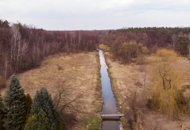 Ustanów, Prażmów