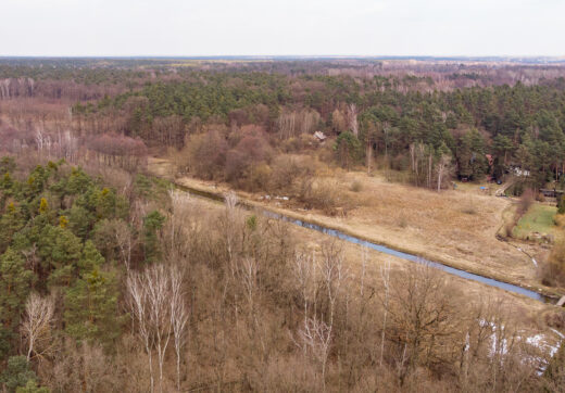 Ustanów, Prażmów