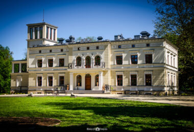 ODRESTAUROWANY PAŁAC NOWY GOTOWY DZIAŁAJĄCY HOTEL