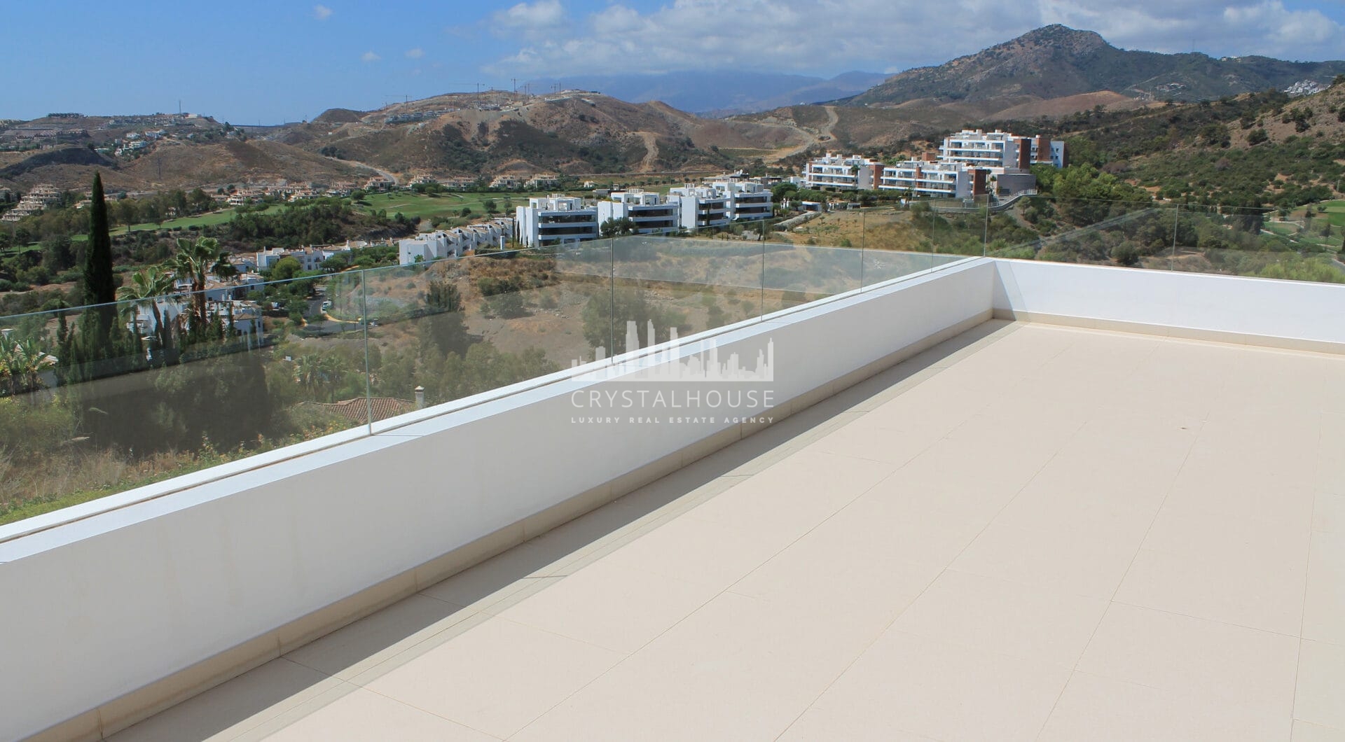 Villa w Puerto De Capitan, Benahavis