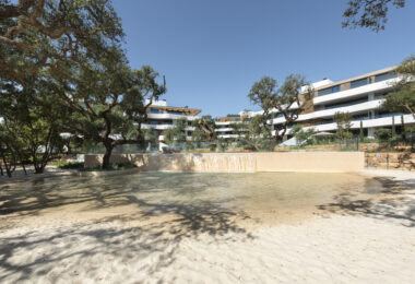 Brand New Ground Floor Apartment in Village Verde, La Reserva, Sotogrande (ang.)