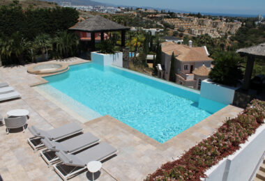 Luxurious Villa z Wielkim Plotem w Los Flamingos, Benahavis