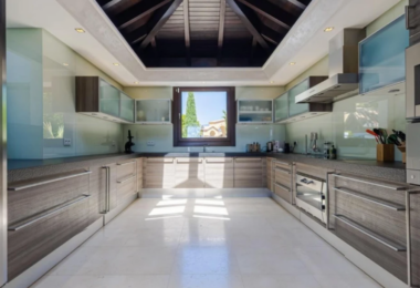 Luxurious Villa z Wielkim Plotem w Los Flamingos, Benahavis