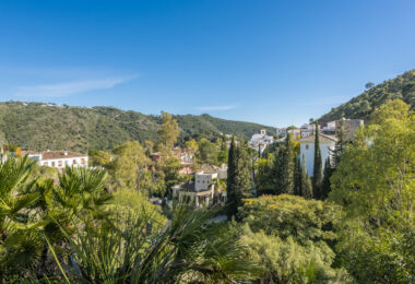 Hiszpania, Benahavis, Benahavis Centro