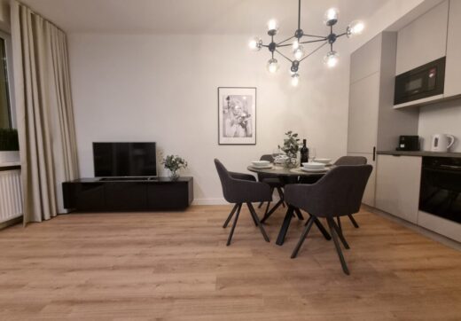 Apartament przy ul. Kruczej, Śródmieście