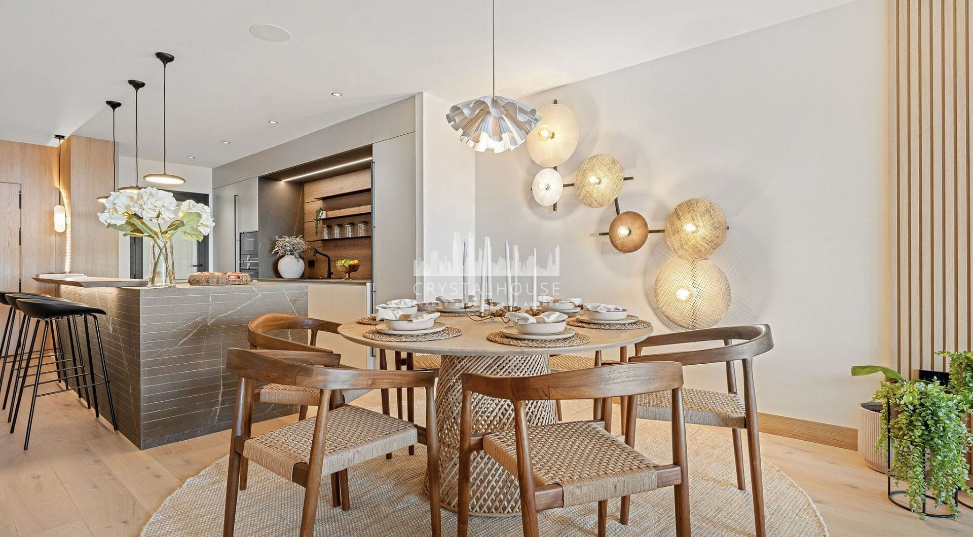 Casa Moah Palacetes Los Belvederes €995.000