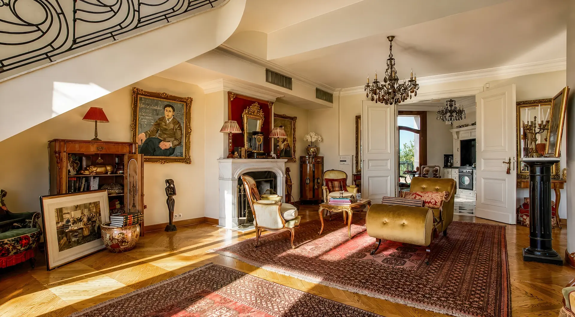 Rezydencja Opera luksusowy penthouse z eleganckim salonem, kominkiem i klasycznymi meblami