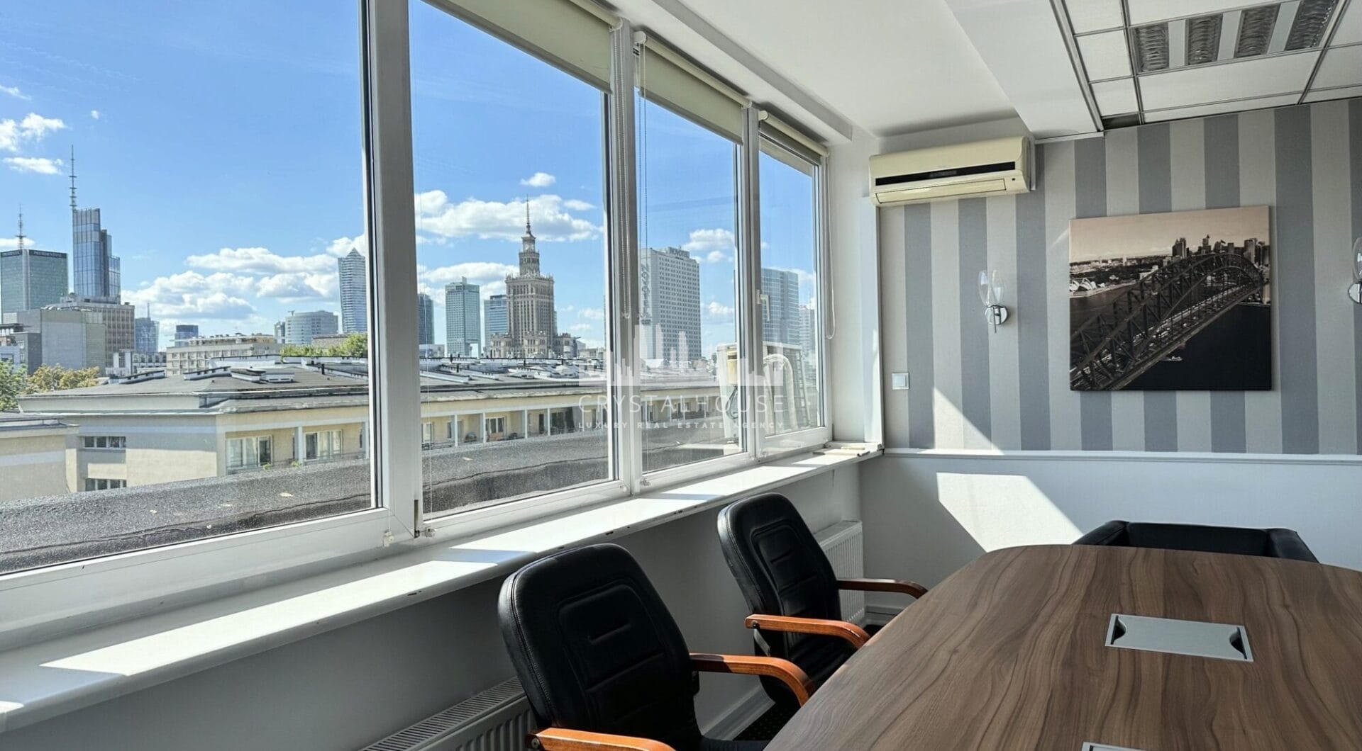 Przestronne Biuro na Wynajem – Krucza, Warszawa