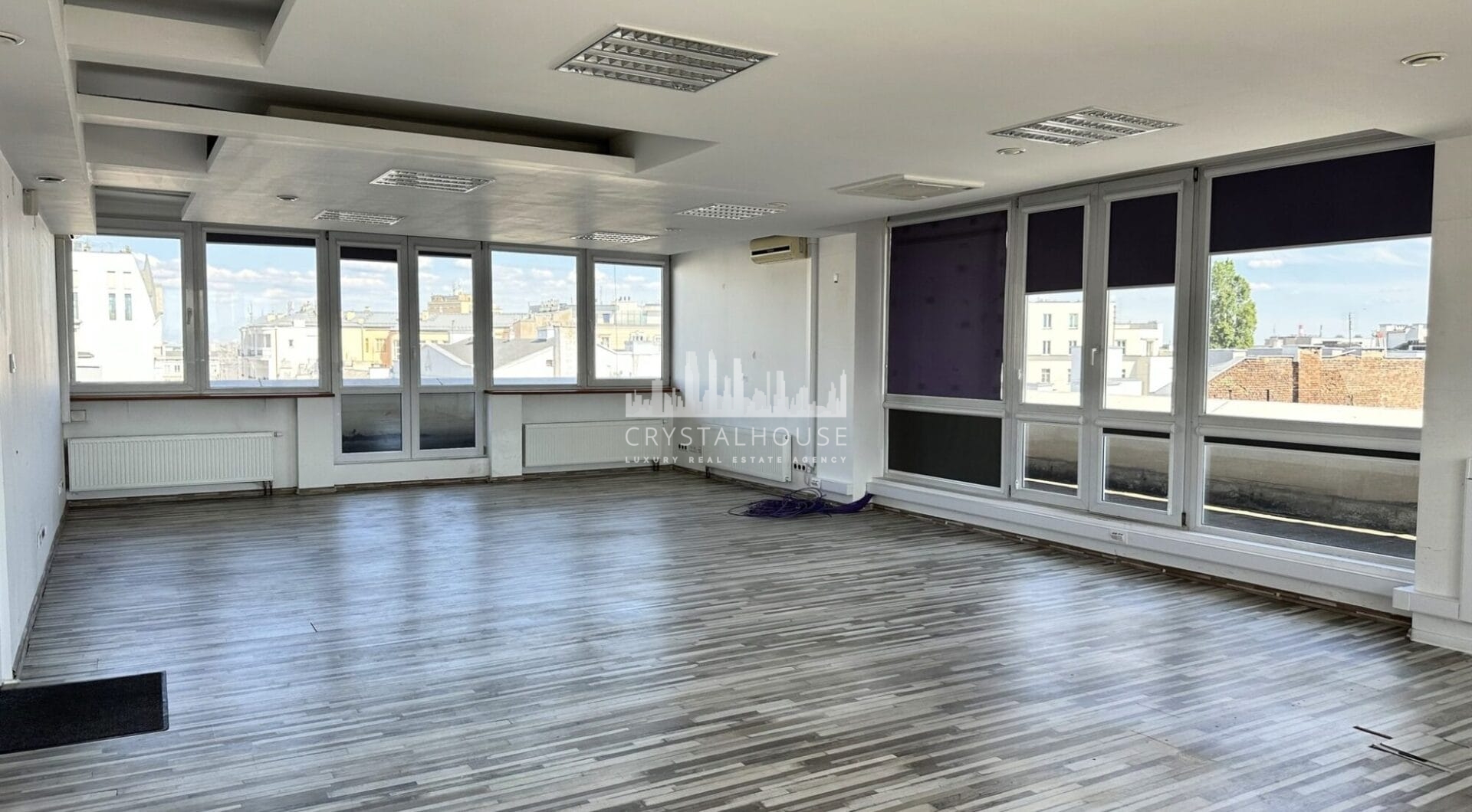 Przestronne Biuro na Wynajem – Krucza, Warszawa