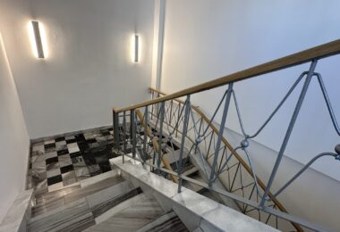 Przestronne Biuro na Wynajem – Krucza, Warszawa