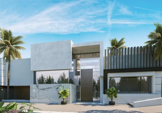 Zaprojaktowane przez studio architektoniczne Gonzalez Jacobsen, jedno z najbardziej renomowanych w Marbelli, oraz starannie wykonane przez firmę budowlaną Bonifacio Solís, te bliźniacze wille mają perfekcyjne pochodzenie.