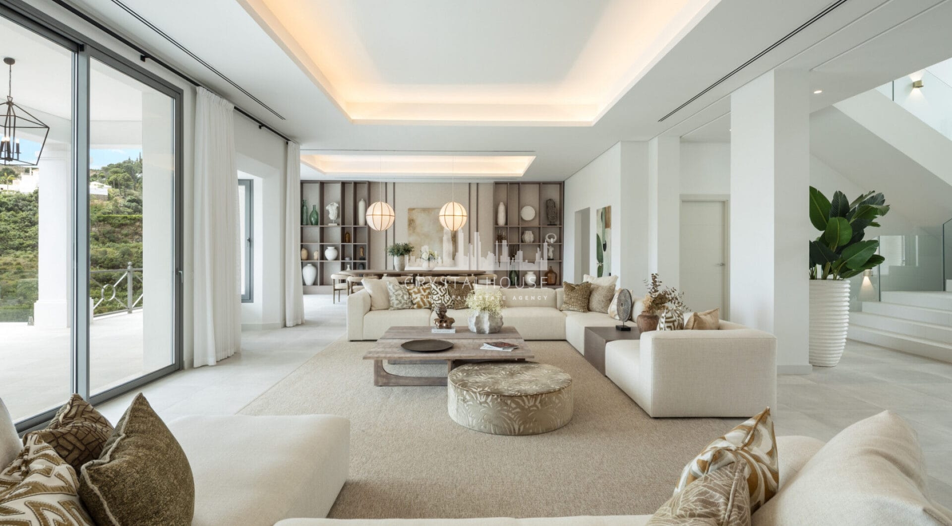 Oszałamiająca rezydencja z mieszanką nowoczesnej i tradycyjnej architektury andaluzyjskiej w prestiżowej dzielnicy mieszkalnej El Madroñal, w sąsiedztwie La Zagaleta, w Benahavís - Marbella.