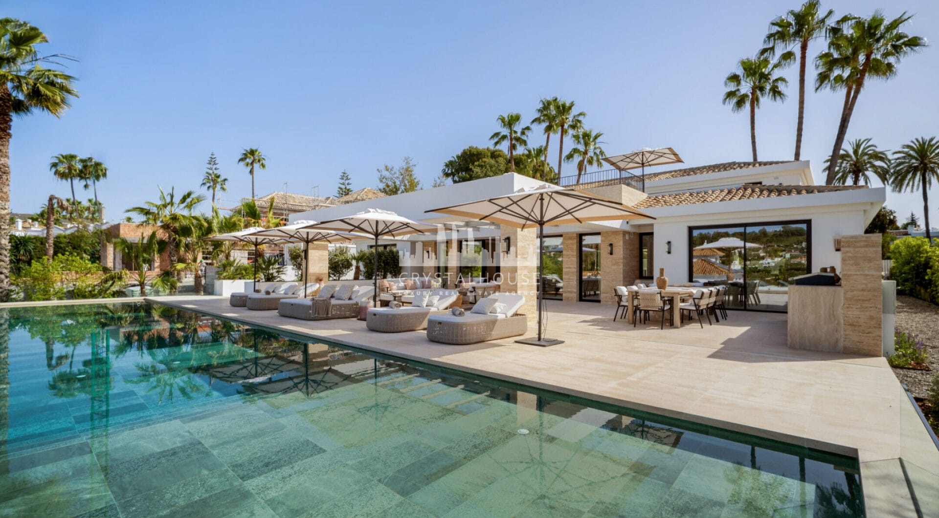 Villa Azteca to czarująca willa położona w bardzo pożądanym obszarze Aloha.