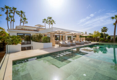 Villa Azteca to czarująca willa położona w bardzo pożądanym obszarze Aloha.