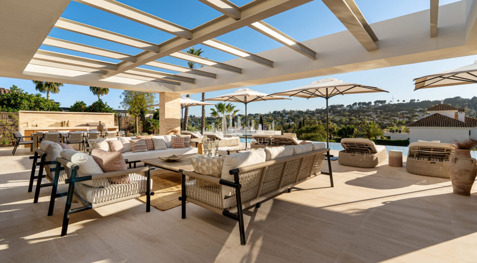 Villa Azteca to czarująca willa położona w bardzo pożądanym obszarze Aloha.