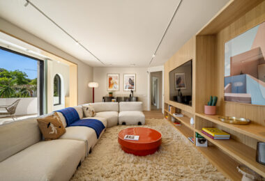 Villa Madrisa to przepiękna willa w stylu śródziemnomorskim położona w samym sercu Nueva Andalucía.