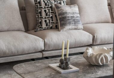 Położony w samym sercu prestiżowej społeczności Les Belvédères w Nueva Andalucía, ten niedawno odnowiony apartament z czterema sypialniami oferuje idealne połączenie nowoczesnego luksusu i komfortu.