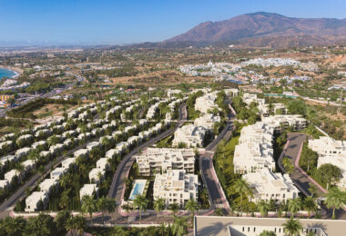 Royal Park Residence – Nowe apartamenty w Esteponie z widokiem na morze