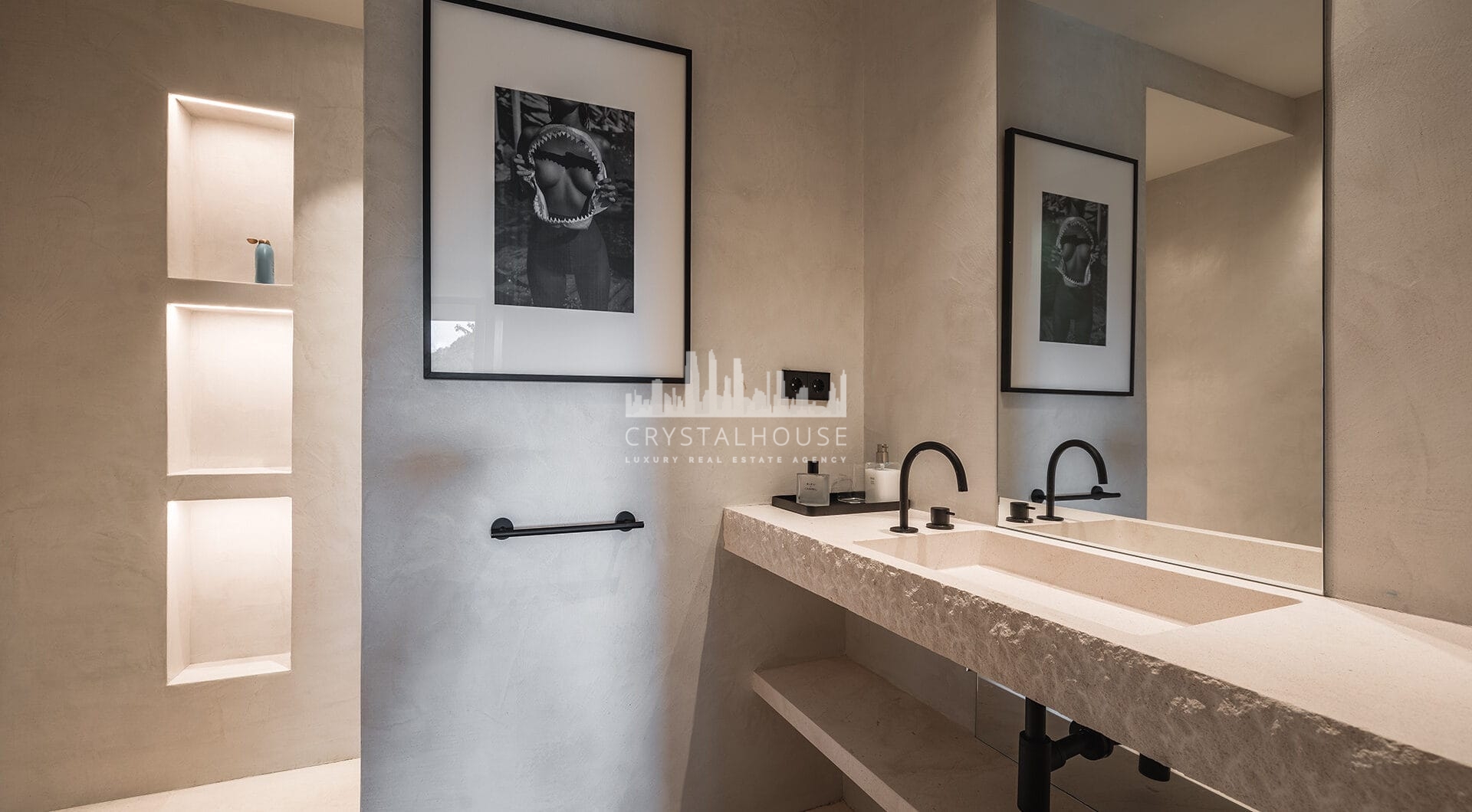 Wyremontowany apartament w Las Lomas z podgrzewanym basenem i widokiem na góry