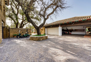 Zachwycająca willa z 7 sypialniami, panoramicznym widokiem na morze, prywatnym basenem i rozległą, 5-hektarową posiadłością w La Mairena