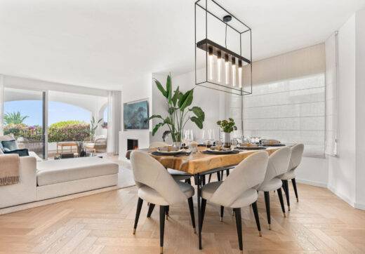 La Maison Saint Germain to wyjątkowa dwupiętrowa kamienica na sprzedaż  w prestiżowej dzielnicy Golden Mile, bardzo poszukiwanej okolicy znanej z eleganckich rezydencji, doskonałych udogodnień i doskonałego połączenia z najlepszymi atrakcjami Marbelli.