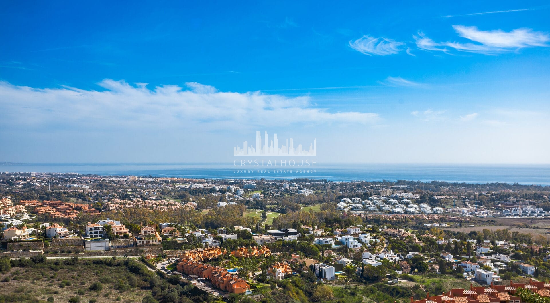 Nowoczesna willa bliźniacza w La Alqueria, Mijas, w prywatnym, zamkniętym osiedlu zaledwie 8 domów