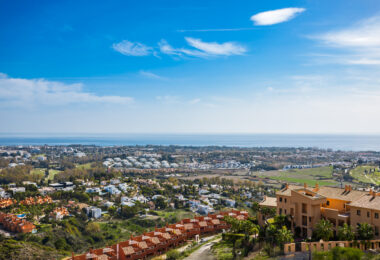 Nowoczesna willa bliźniacza w La Alqueria, Mijas, w prywatnym, zamkniętym osiedlu zaledwie 8 domów