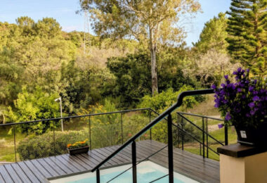 Przestronne East- Twarzą do trzech sypialni Villa z prywatnym basenem i apartamentem gościnnym w Benahavís