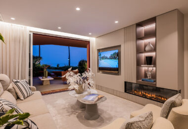 Apartament na parterze z prywatnym tarasem przy plaży Menara Beach w Esteponie