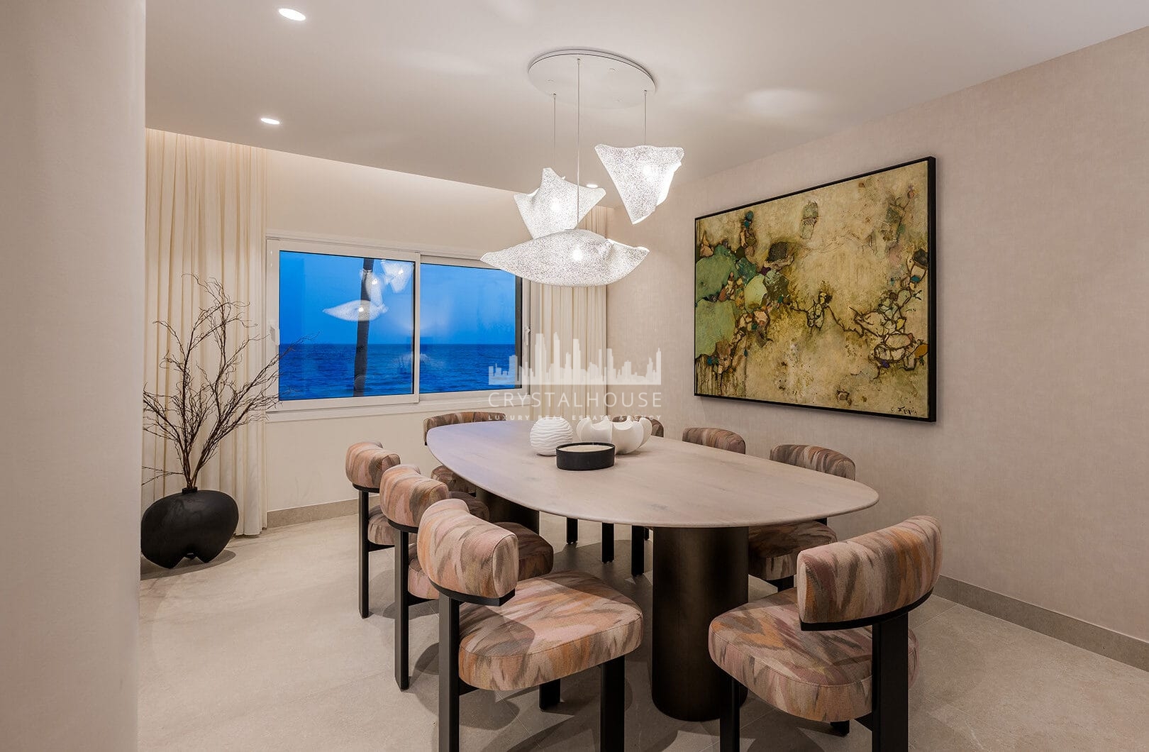Elegancki apartament z 3 sypialniami przy plaży w Rio Real Playa, Marbella