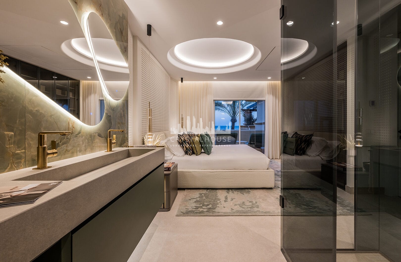 Elegancki apartament z 3 sypialniami przy plaży w Rio Real Playa, Marbella