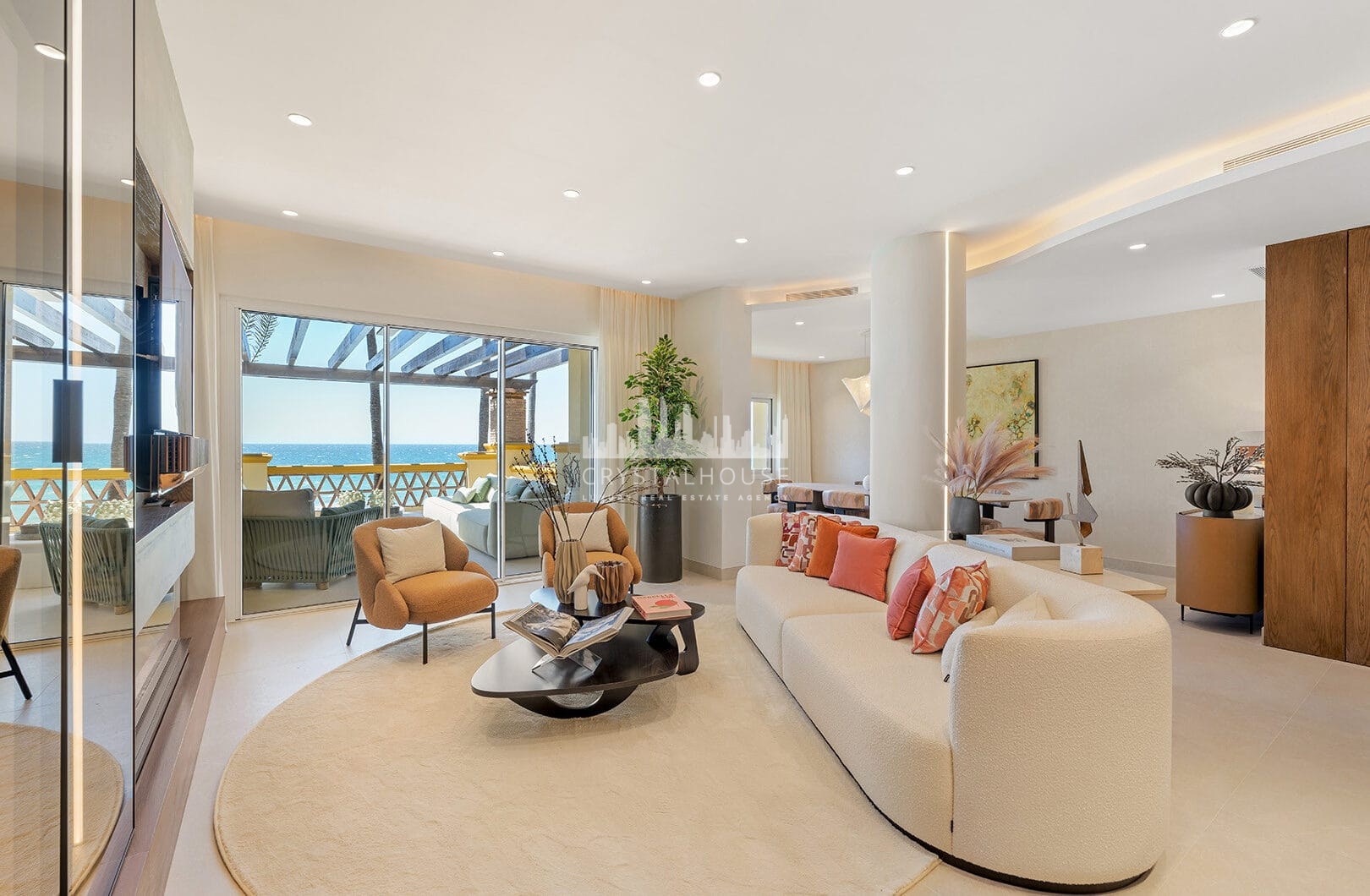 Elegancki apartament z 3 sypialniami przy plaży w Rio Real Playa, Marbella