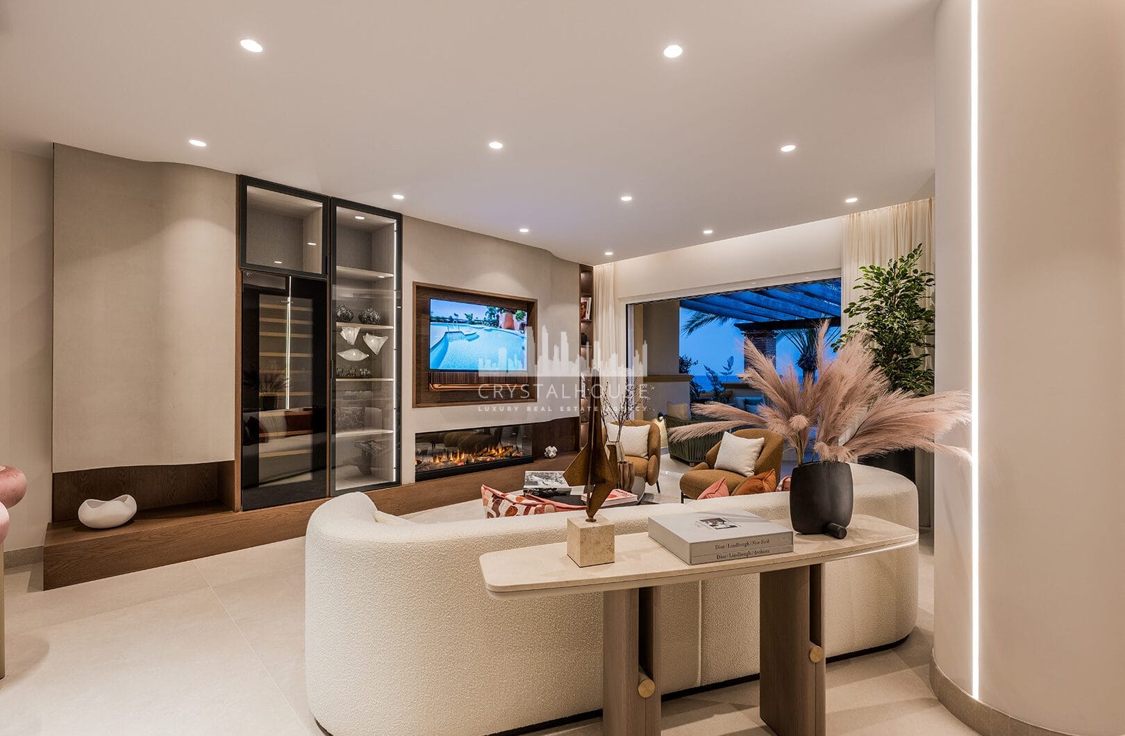 Elegancki apartament z 3 sypialniami przy plaży w Rio Real Playa, Marbella