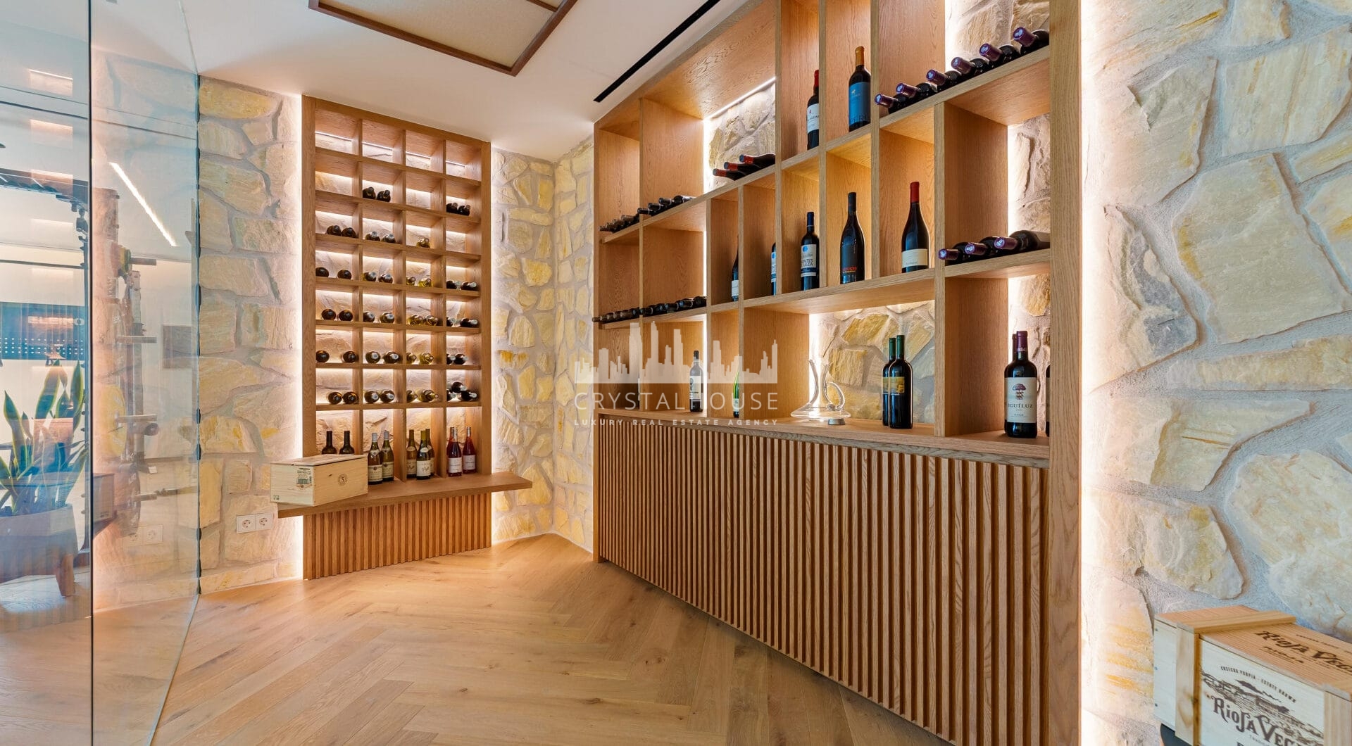 Villa Cina zajmuje uprzywilejowaną pozycję w The Hills, La Quinta