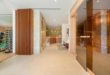 Villa Cina zajmuje uprzywilejowaną pozycję w The Hills, La Quinta