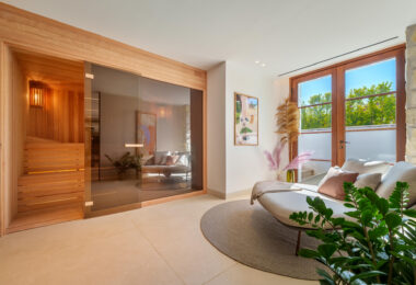 Villa Cina zajmuje uprzywilejowaną pozycję w The Hills, La Quinta