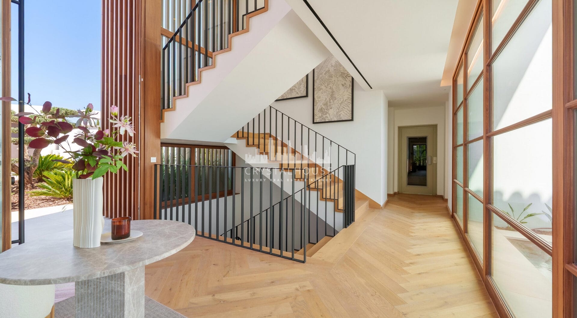 Villa Cina zajmuje uprzywilejowaną pozycję w The Hills, La Quinta