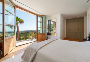 Villa Cina zajmuje uprzywilejowaną pozycję w The Hills, La Quinta