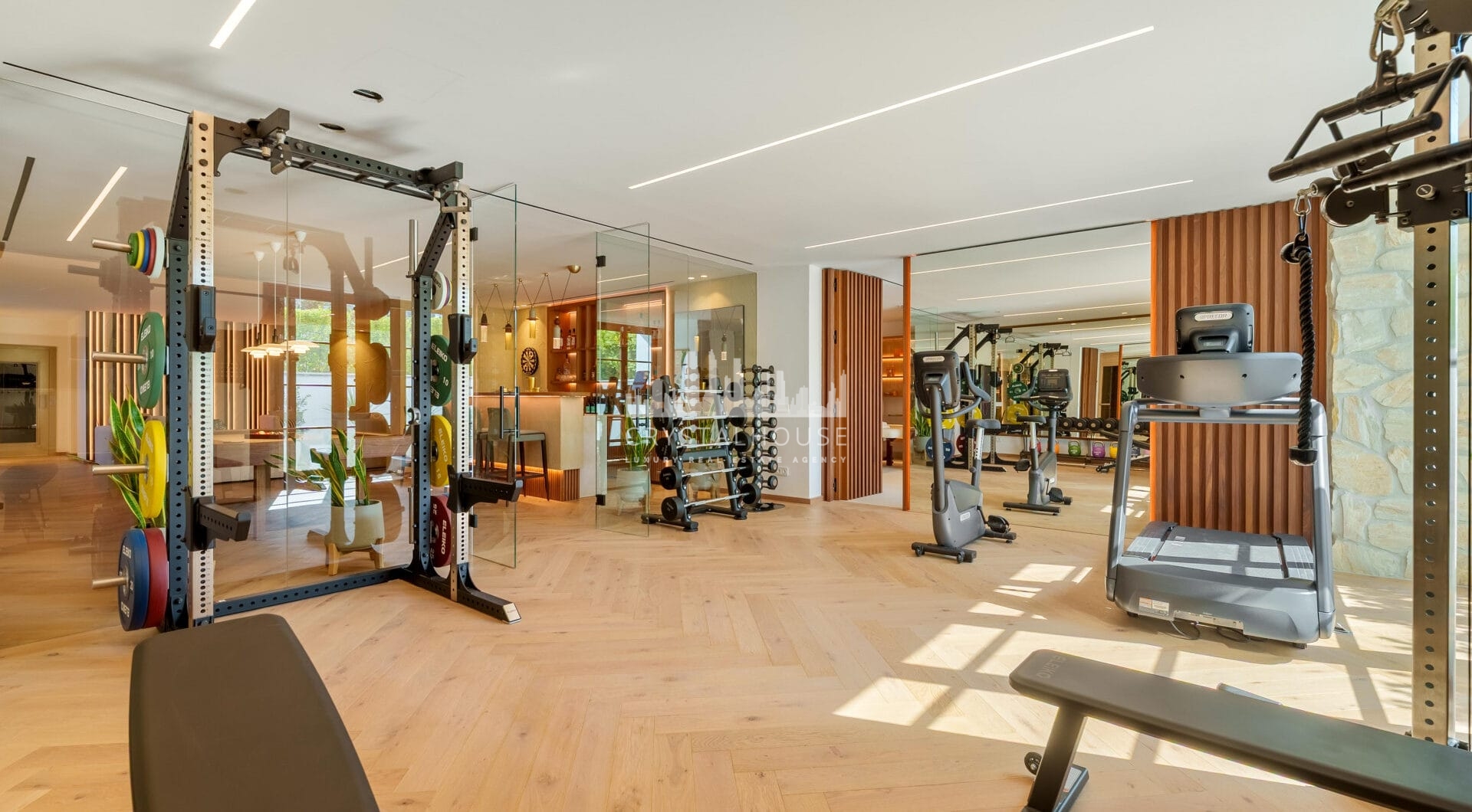 Villa Cina zajmuje uprzywilejowaną pozycję w The Hills, La Quinta