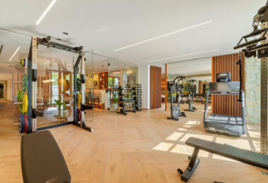 Villa Cina zajmuje uprzywilejowaną pozycję w The Hills, La Quinta